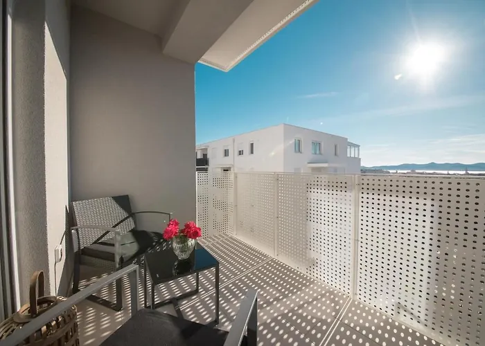 Apartamento With Parking Space - 20532 Zadar