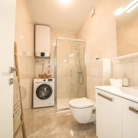 Appartement With Parking Space - 20532